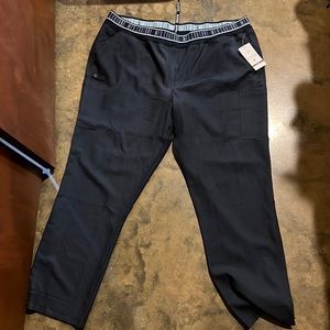 Med couture touch NWT scrub pants